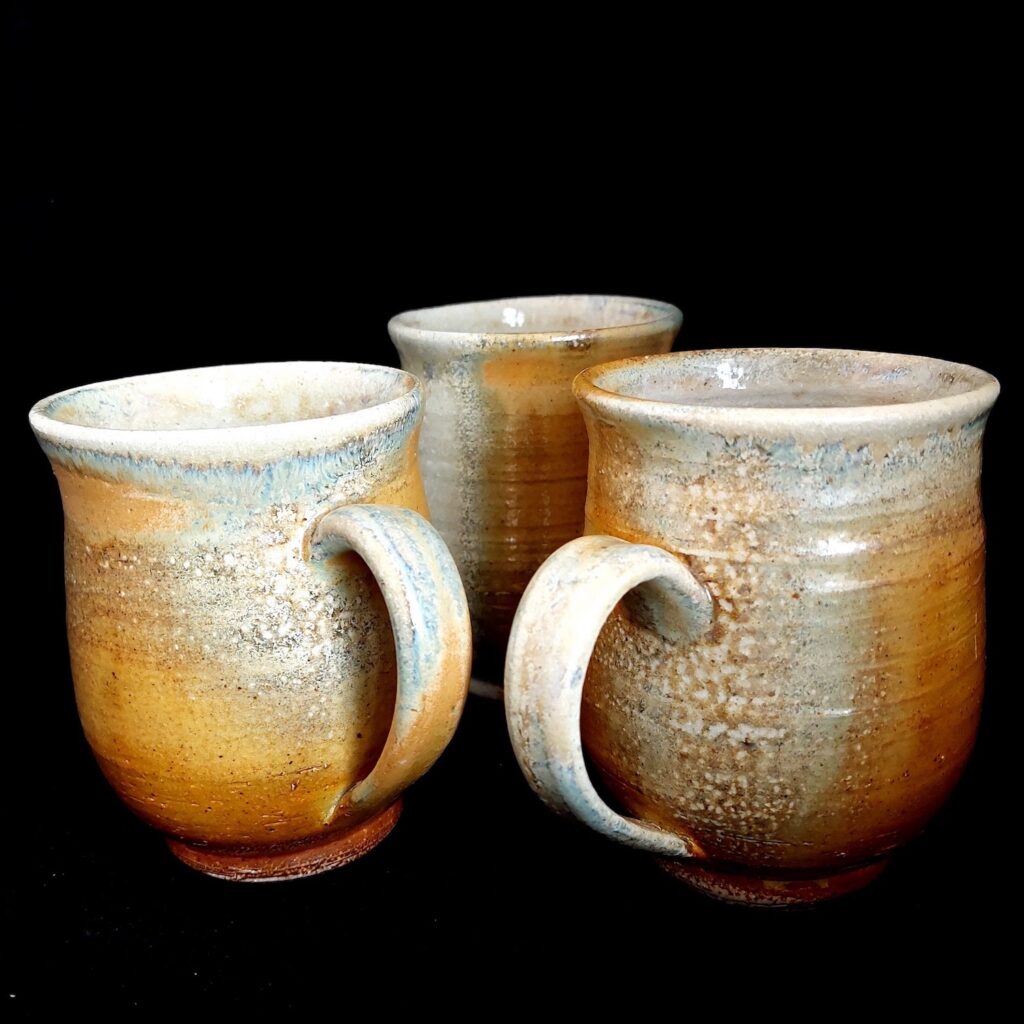 Amarillo-mugs-copy