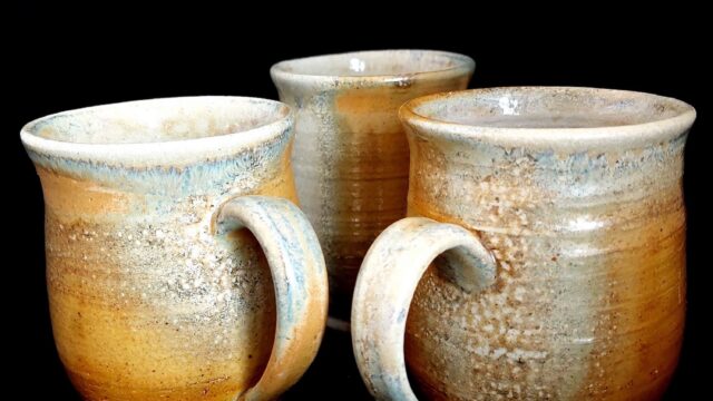 Amarillo-mugs-copy